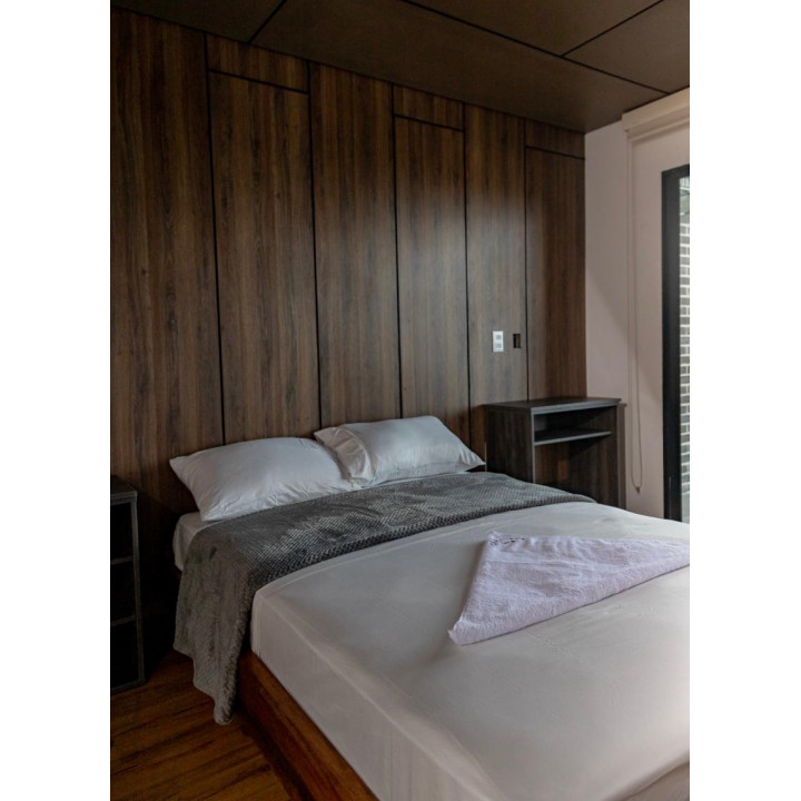 Habitaci&oacute;n sencilla