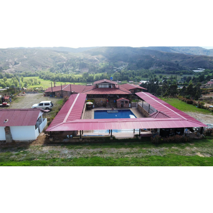 Finca con piscina