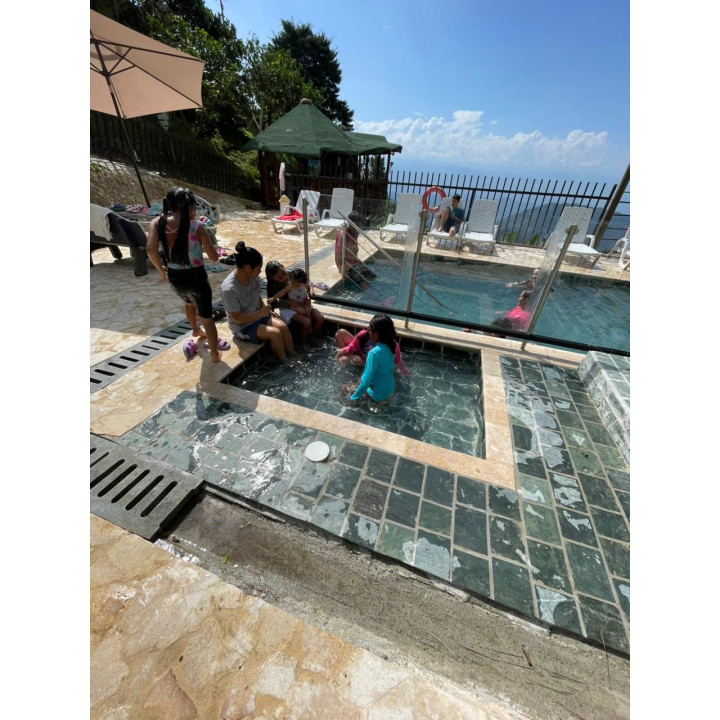 Finca con piscina