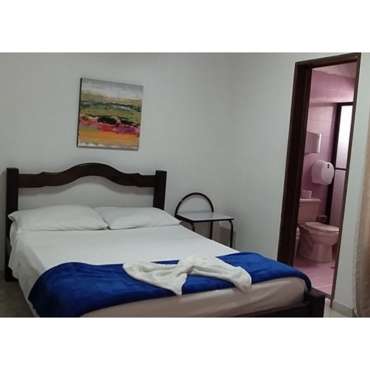 Habitaci&oacute;n sencilla