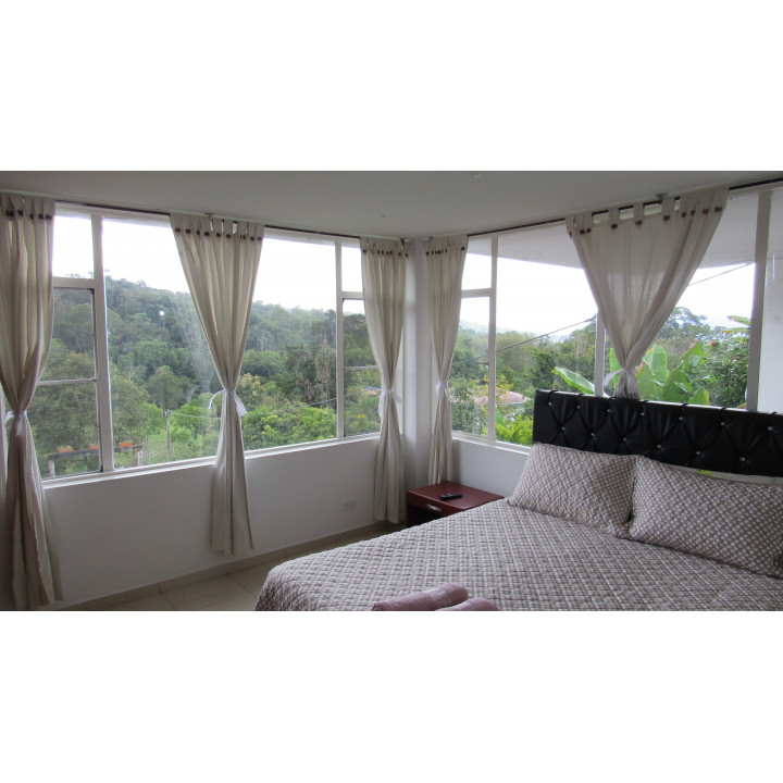 Habitaci&oacute;n sencilla
