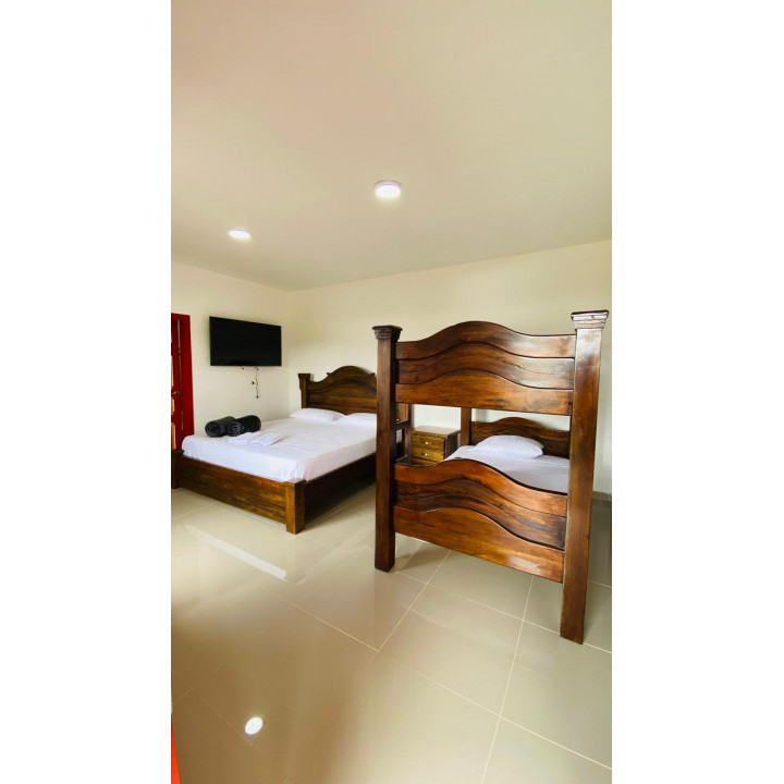 Habitaci&oacute;n familiar