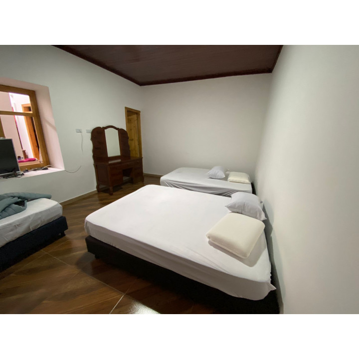 Habitaci&oacute;n Triple